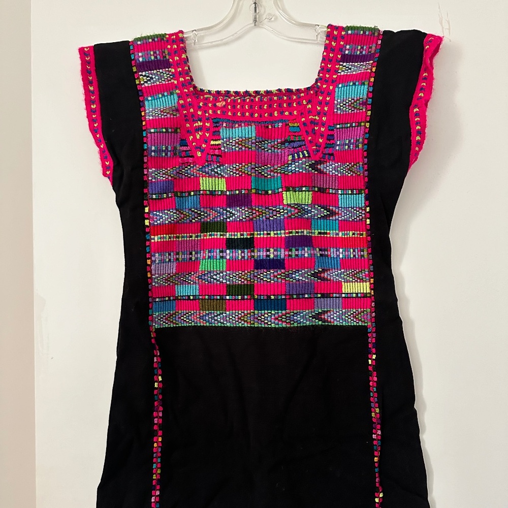 Hand-embroidered Mexican-style Tunic Dress